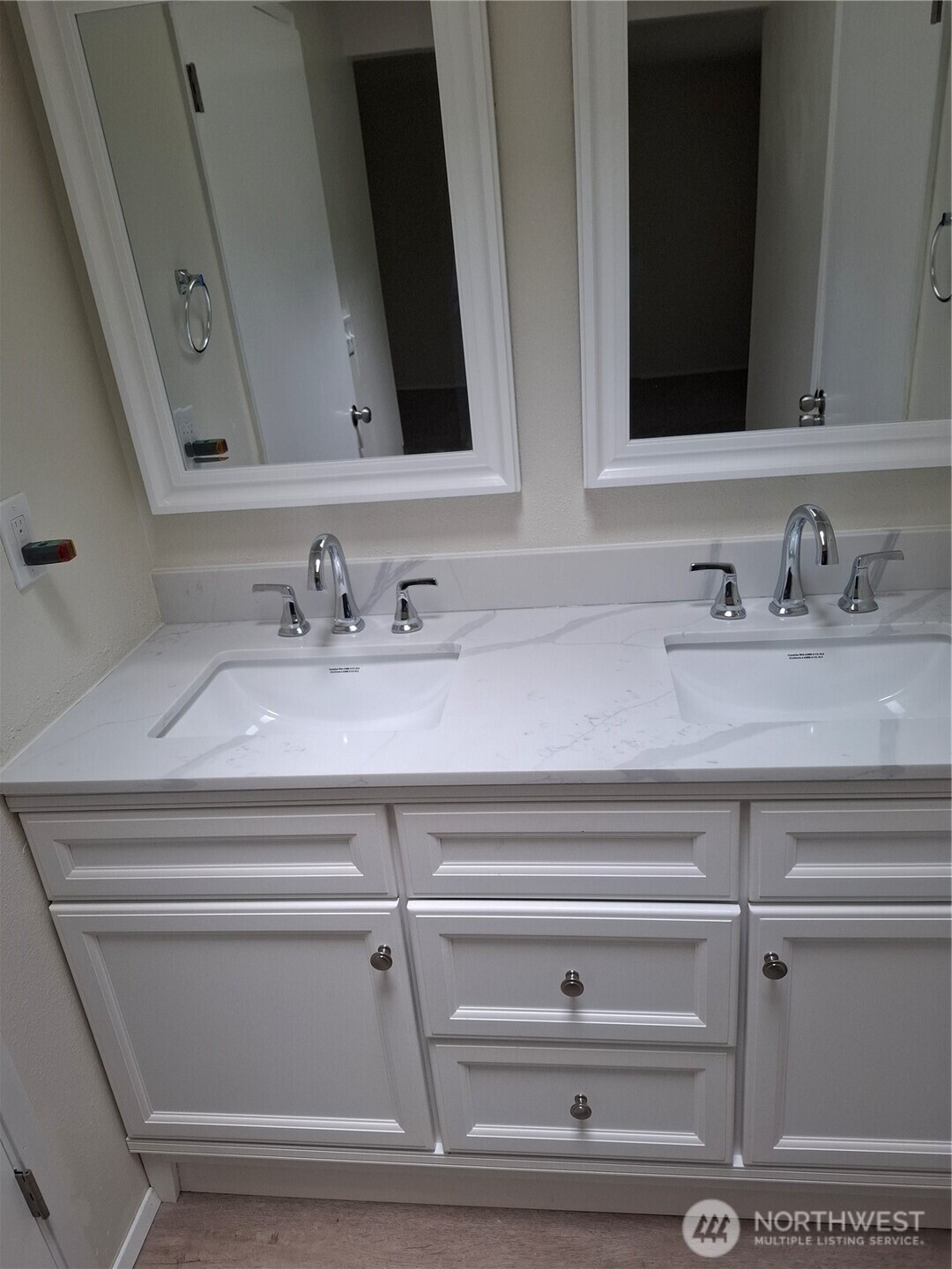 4343 Highline Drive Property Photo 20