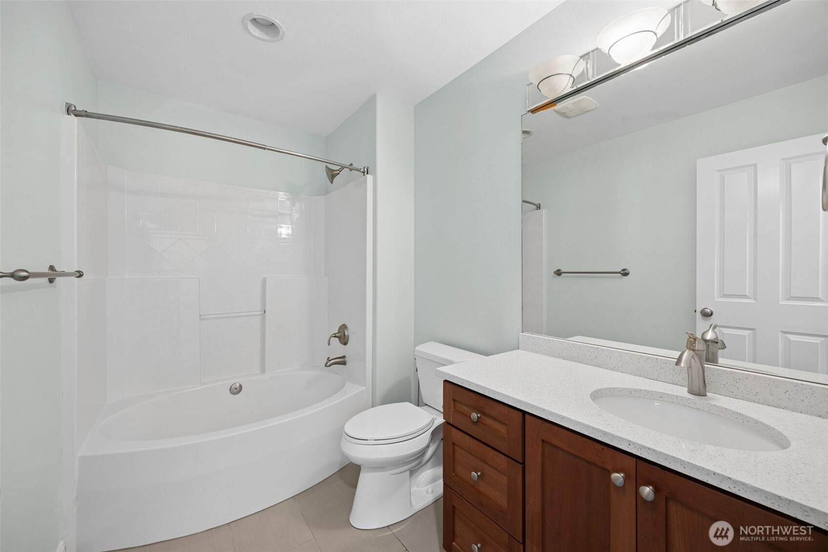 8821 Se 39th Street Property Photo 19