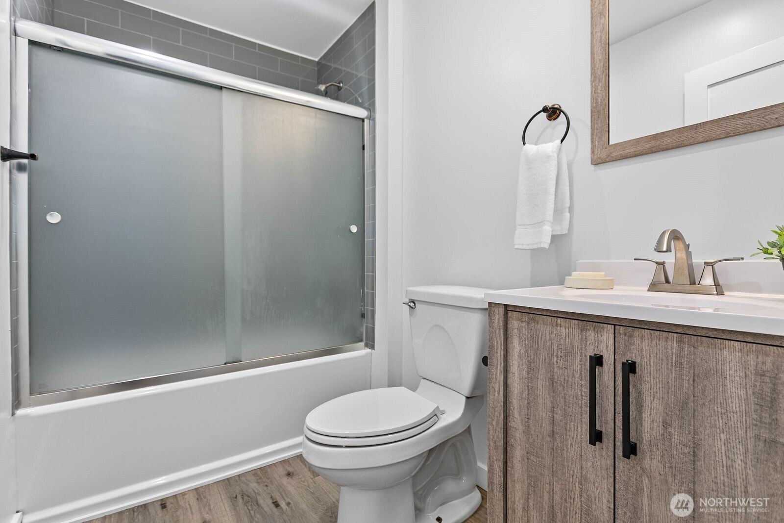 8 White Mountain Lane Property Photo 21
