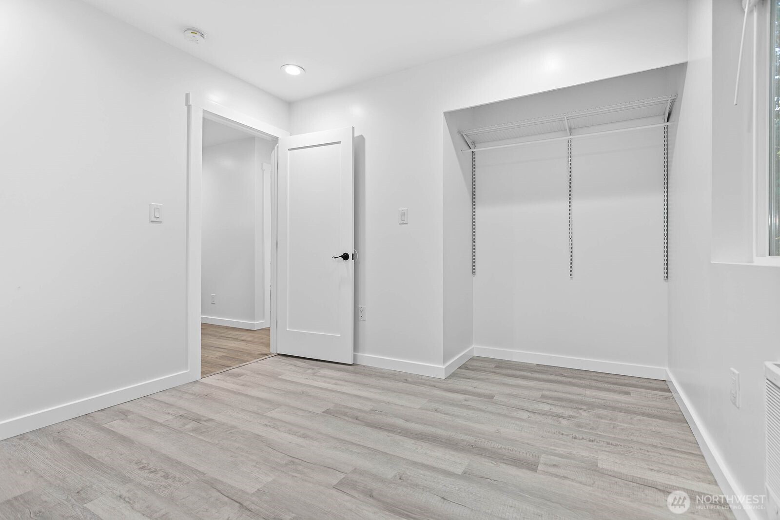 8 White Mountain Lane Property Photo 23