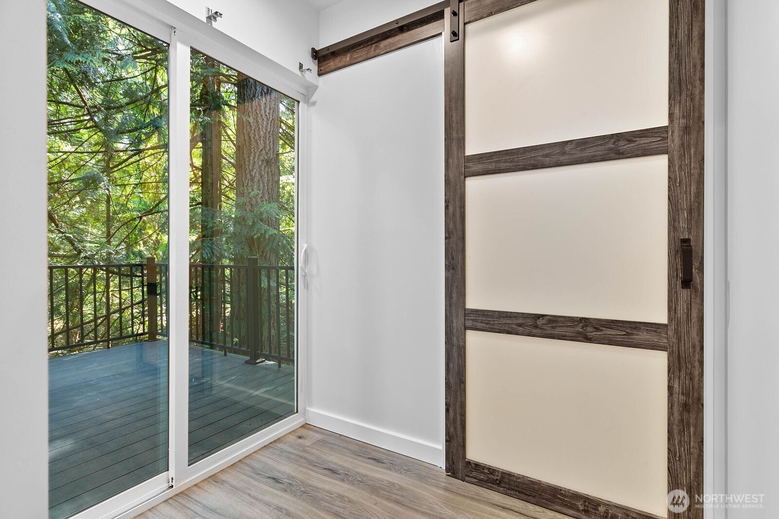 8 White Mountain Lane Property Photo 25