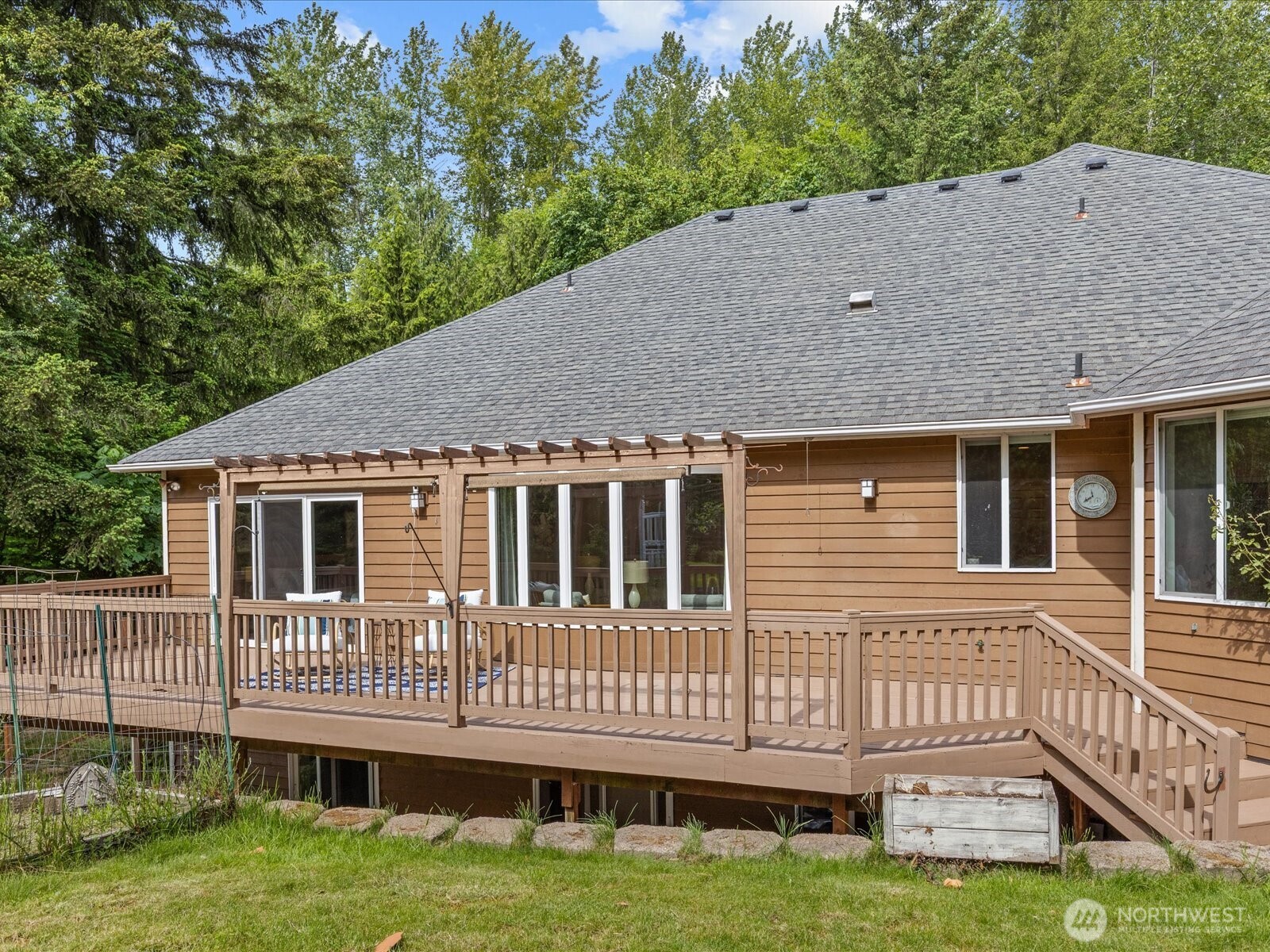13718 58th Street Property Photo 33