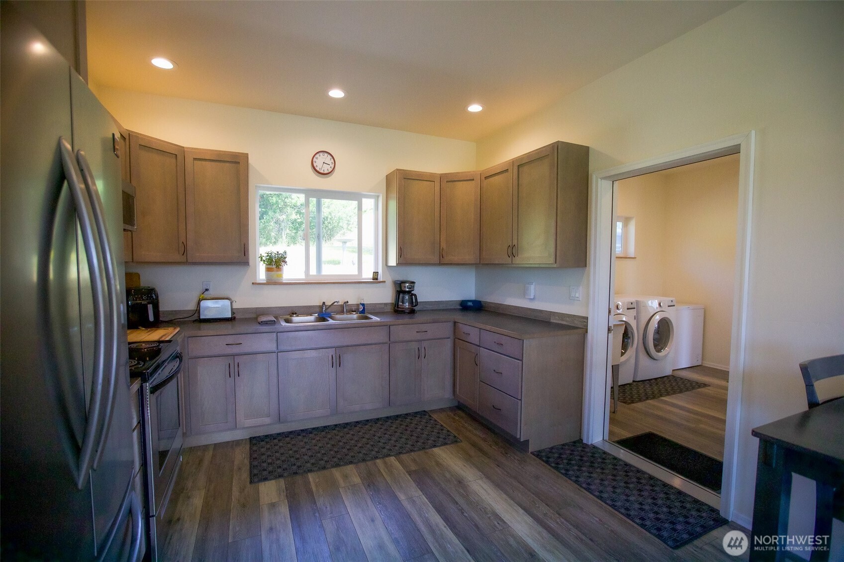 178 Memory Lane Property Photo 6