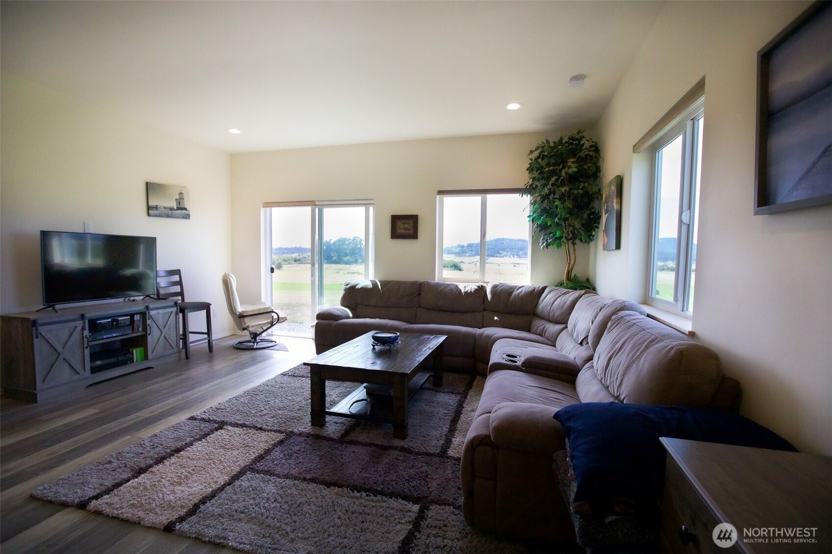 178 Memory Lane Property Photo 11