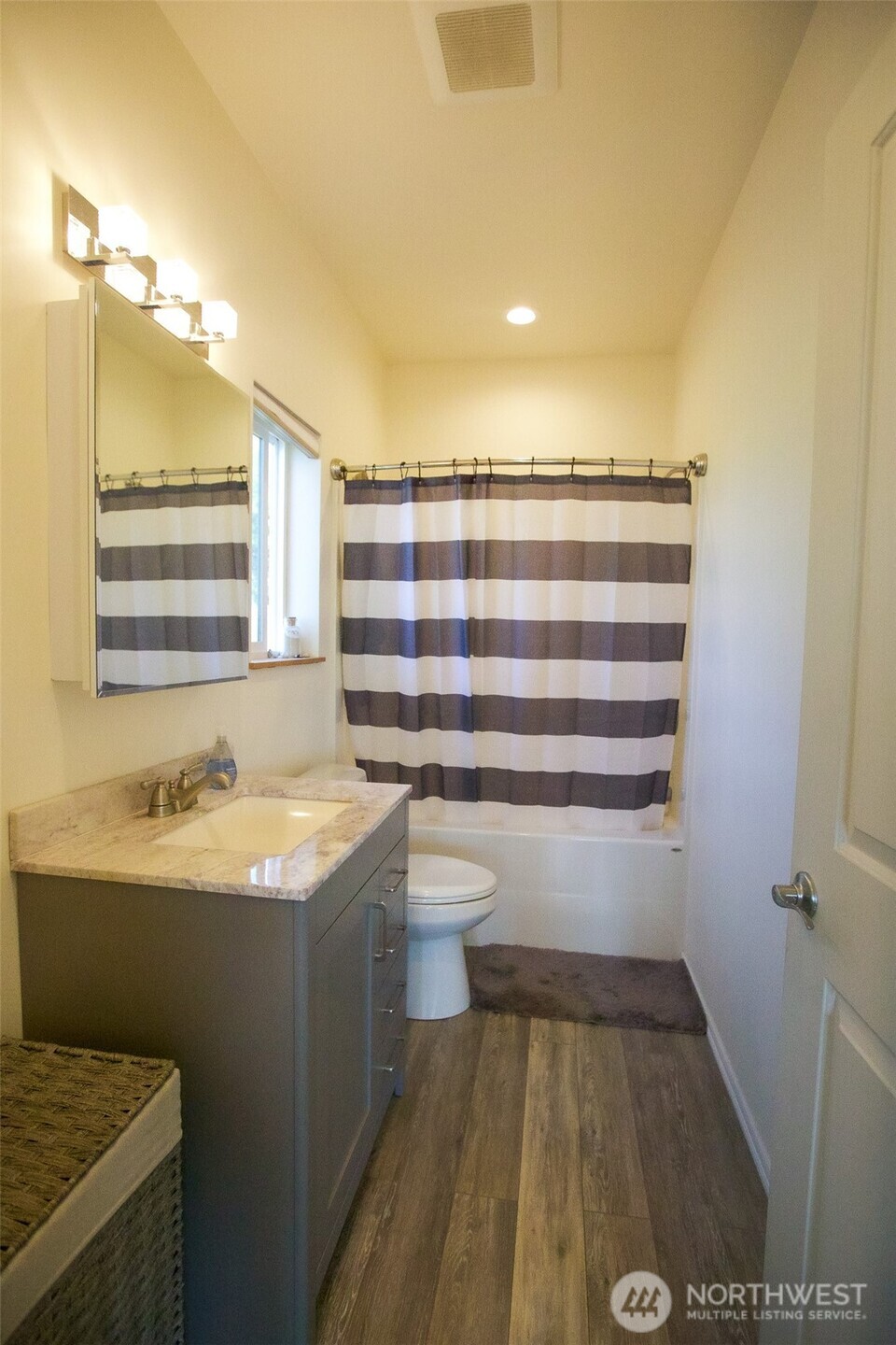 178 Memory Lane Property Photo 15