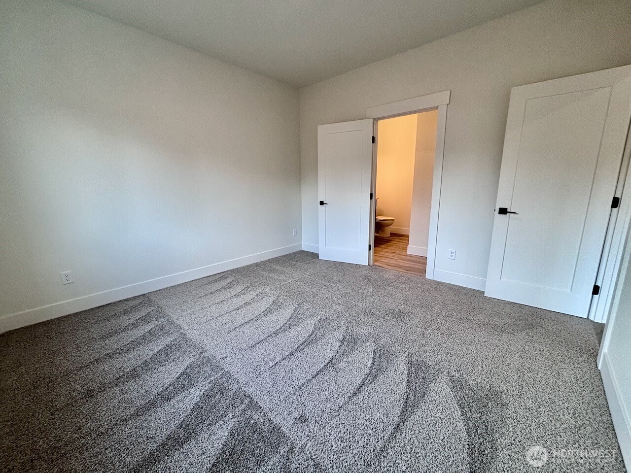 2609 N Emery Street Property Photo 14