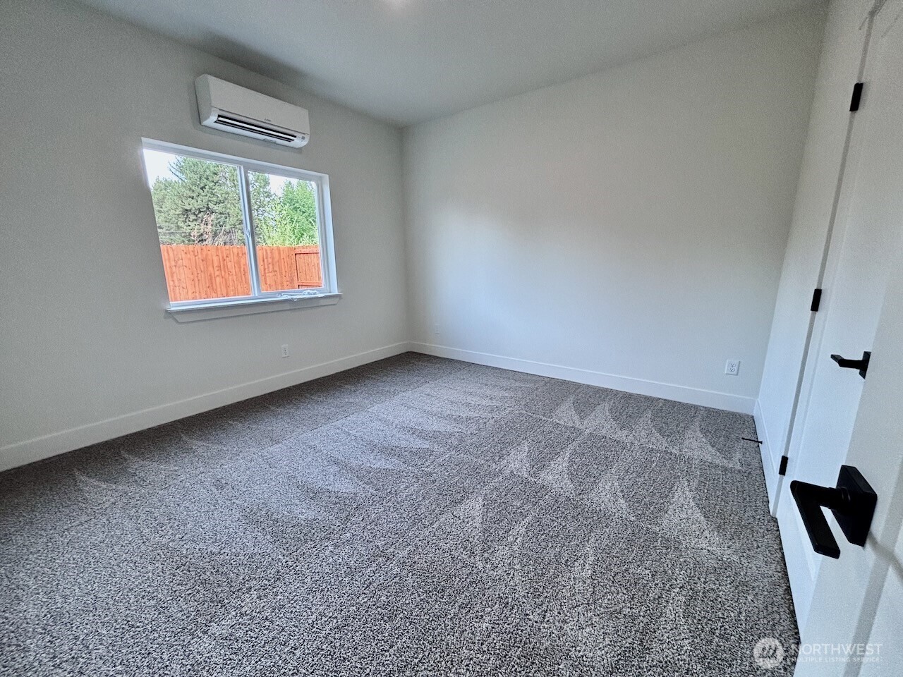 2609 N Emery Street Property Photo 22