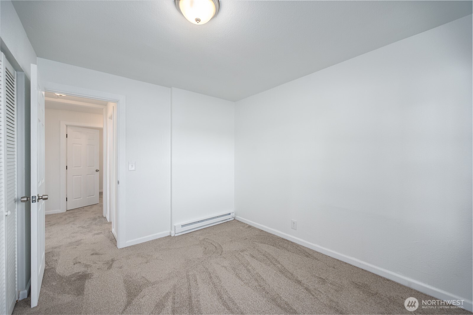 2104 W Spruce Street Property Photo 23