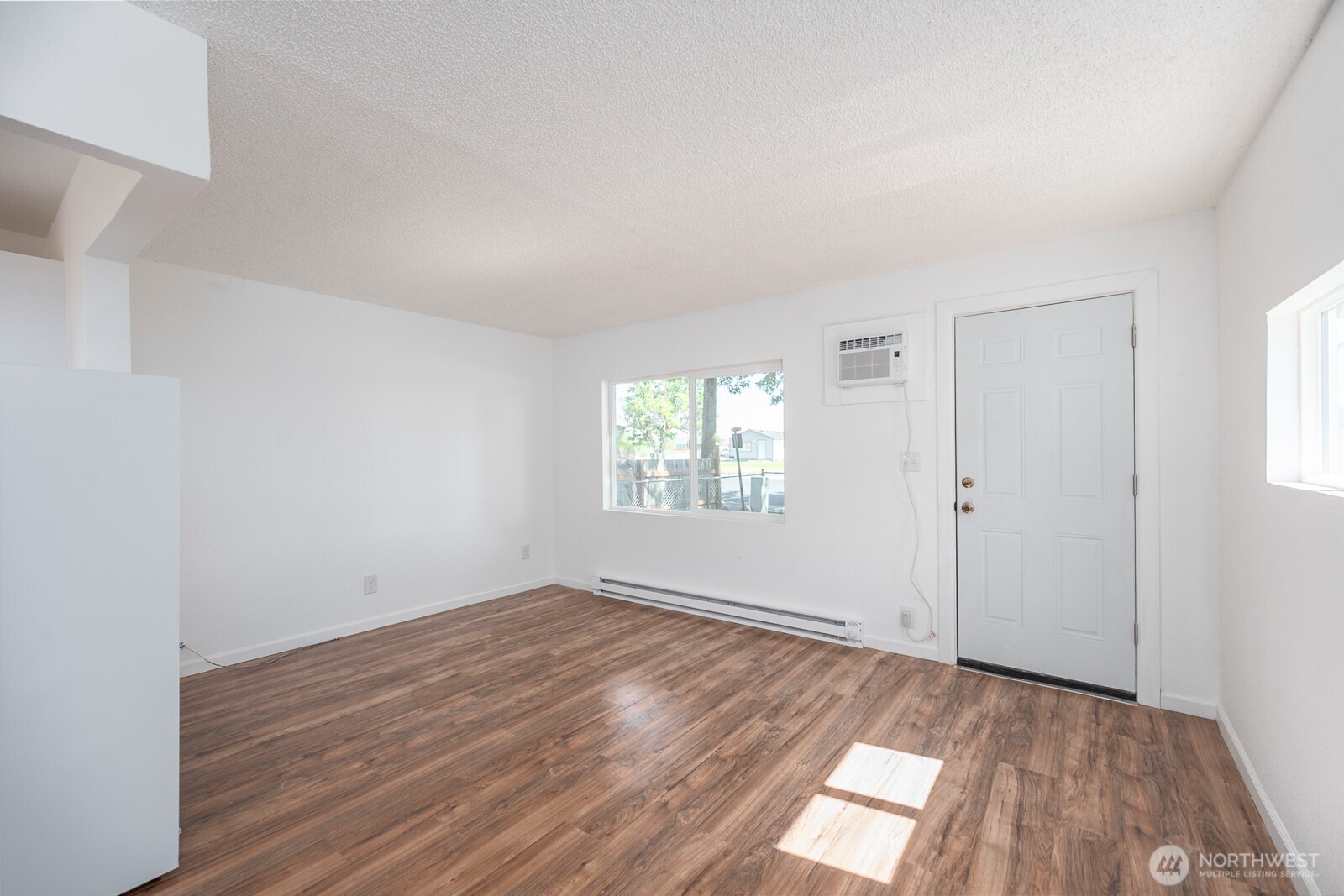 2104 W Spruce Street Property Photo 29