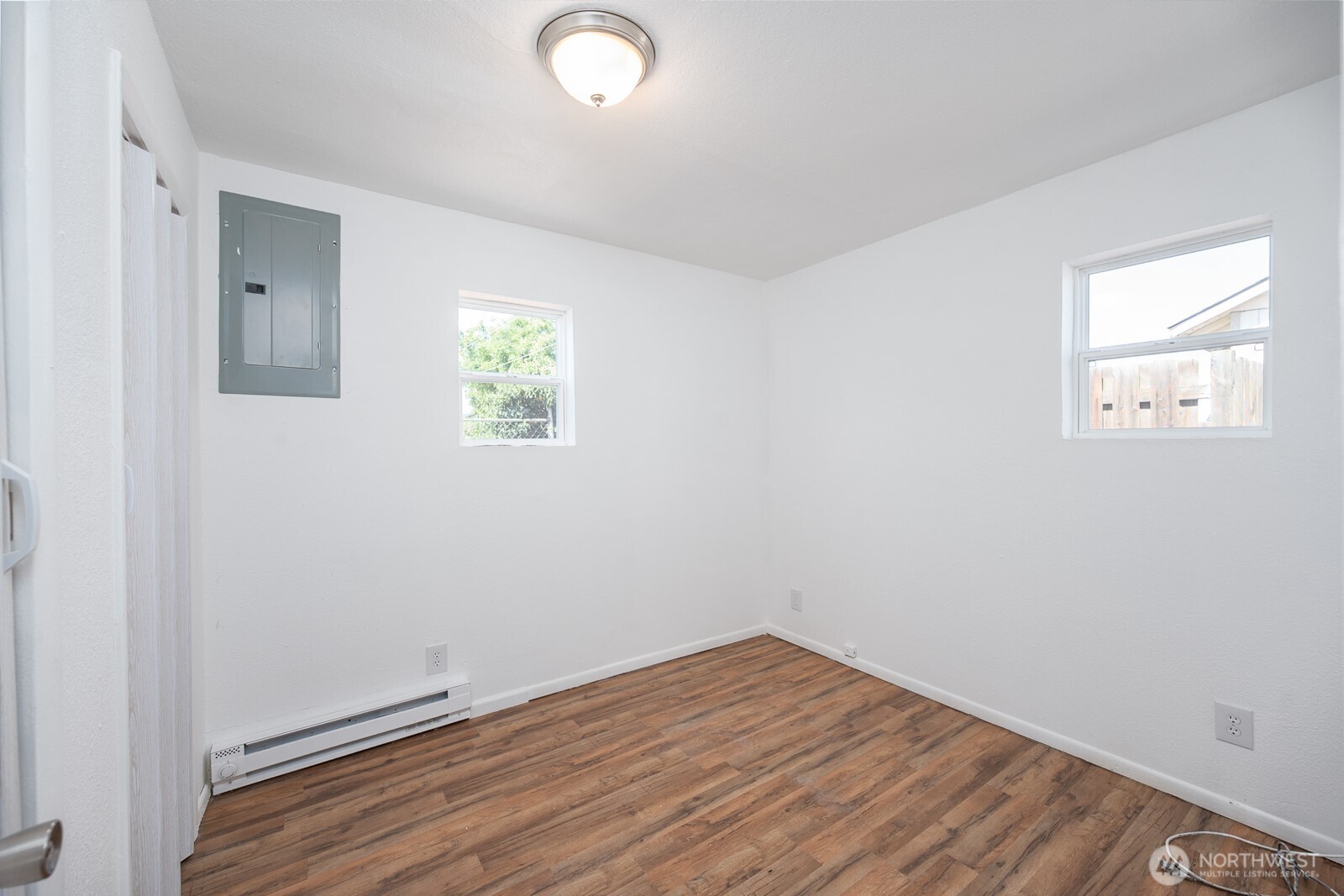 2104 W Spruce Street Property Photo 32