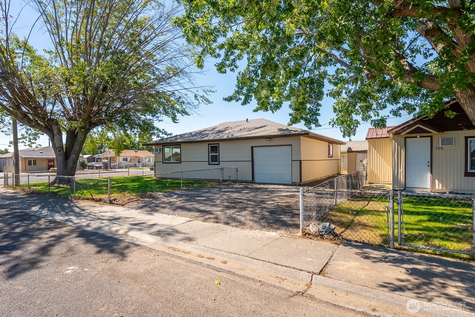 2104 W Spruce Street Property Photo 39