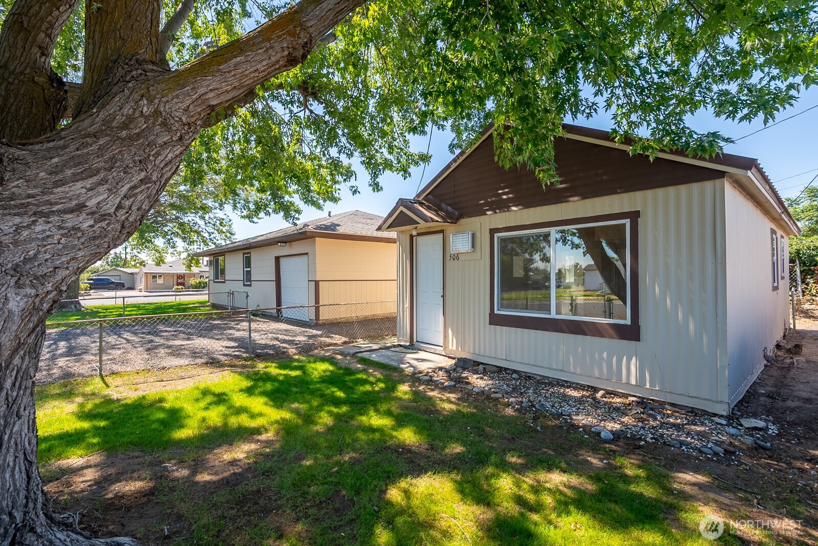 2104 W Spruce Street Property Photo 40