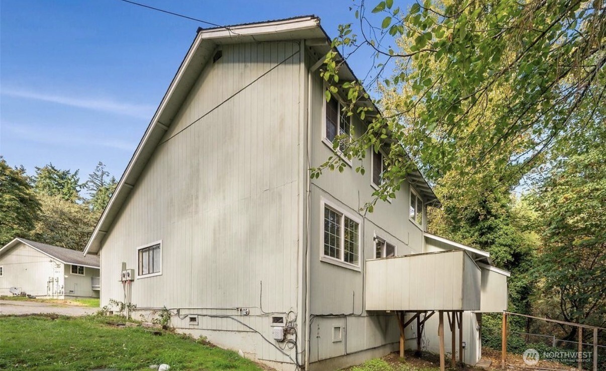 6425 7th Street Property Photo 13