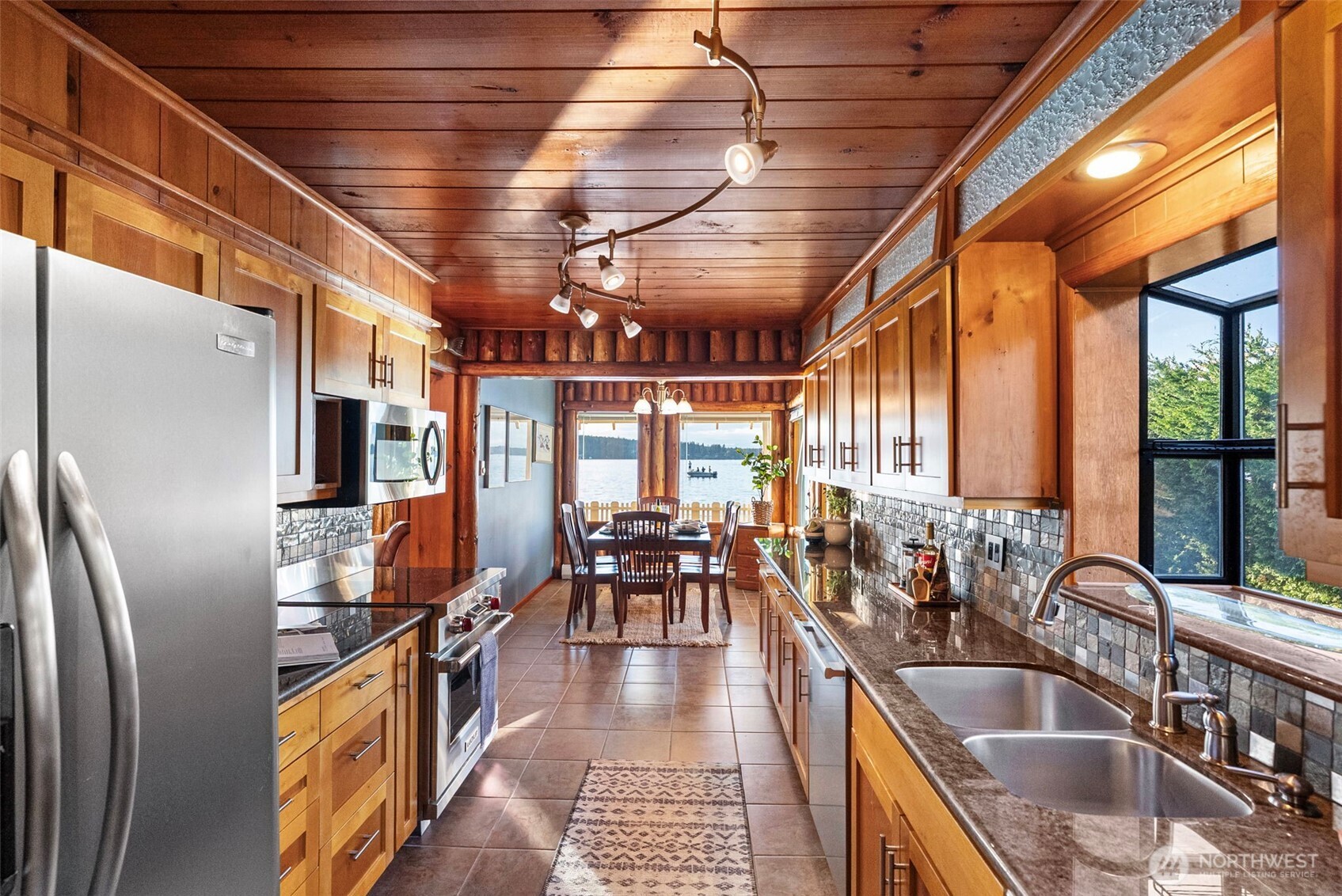 4420 Sunset Beach Road Property Photo 3