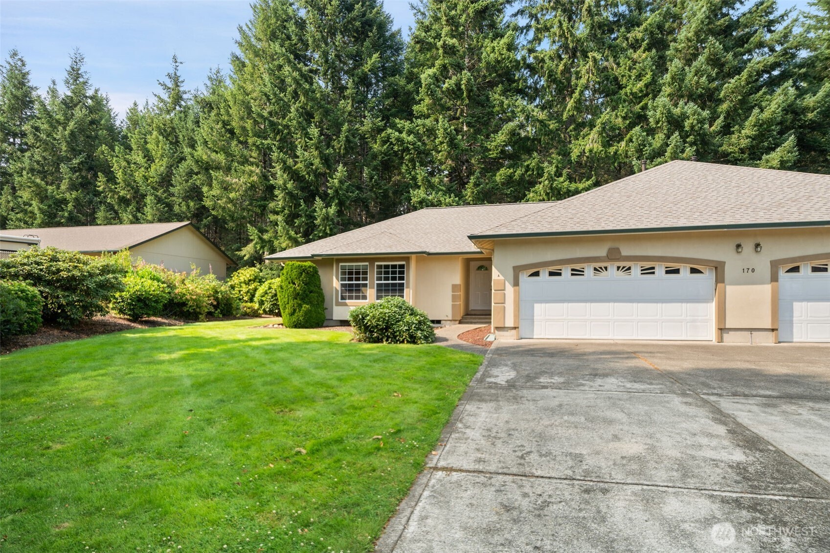 170 E Beaumont Drive A Property Photo 1