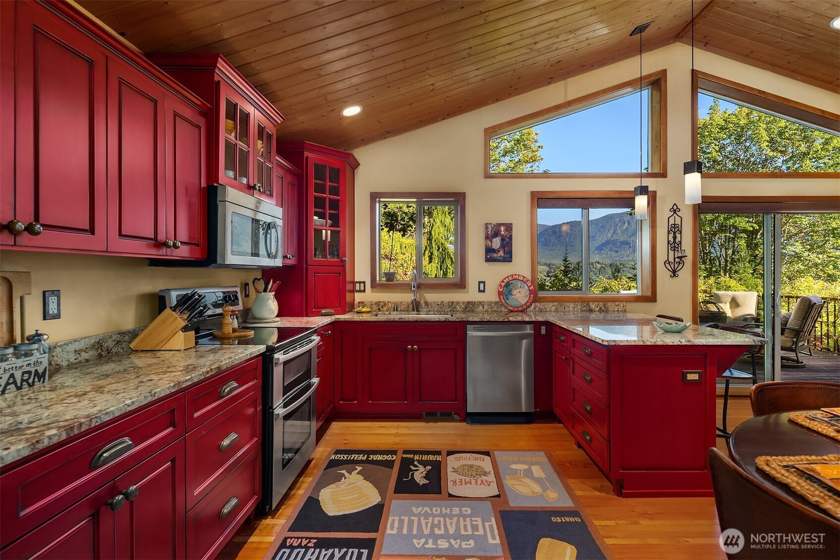 24732 N Brooks Creek Road Property Photo 23