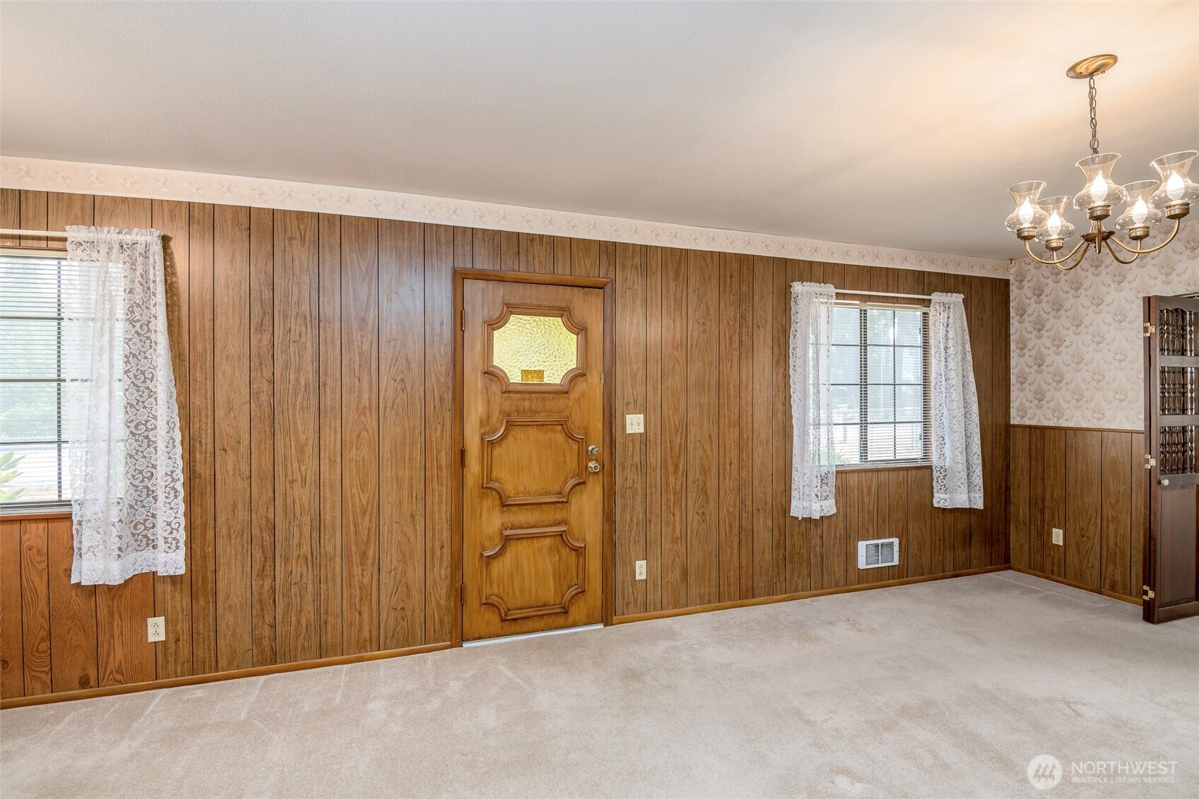 16416 Spanaway Loop Road Property Photo 6