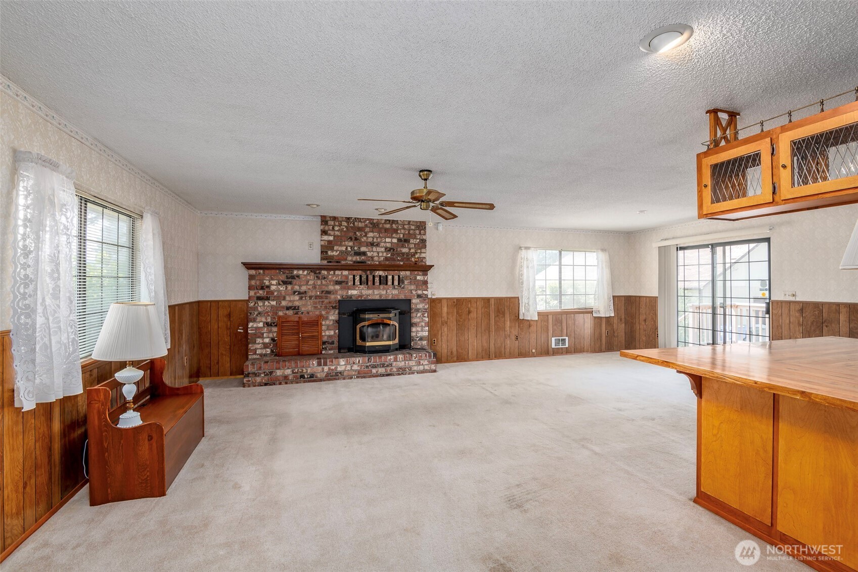 16416 Spanaway Loop Road Property Photo 10