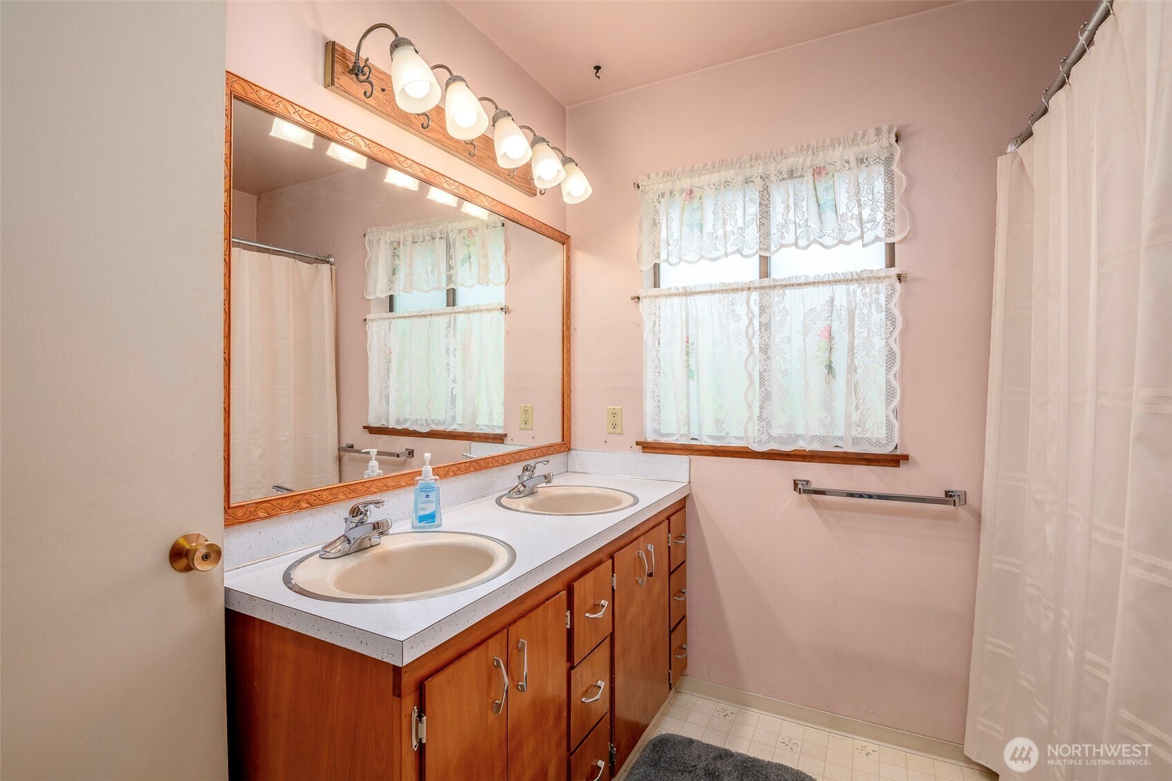 16416 Spanaway Loop Road Property Photo 17