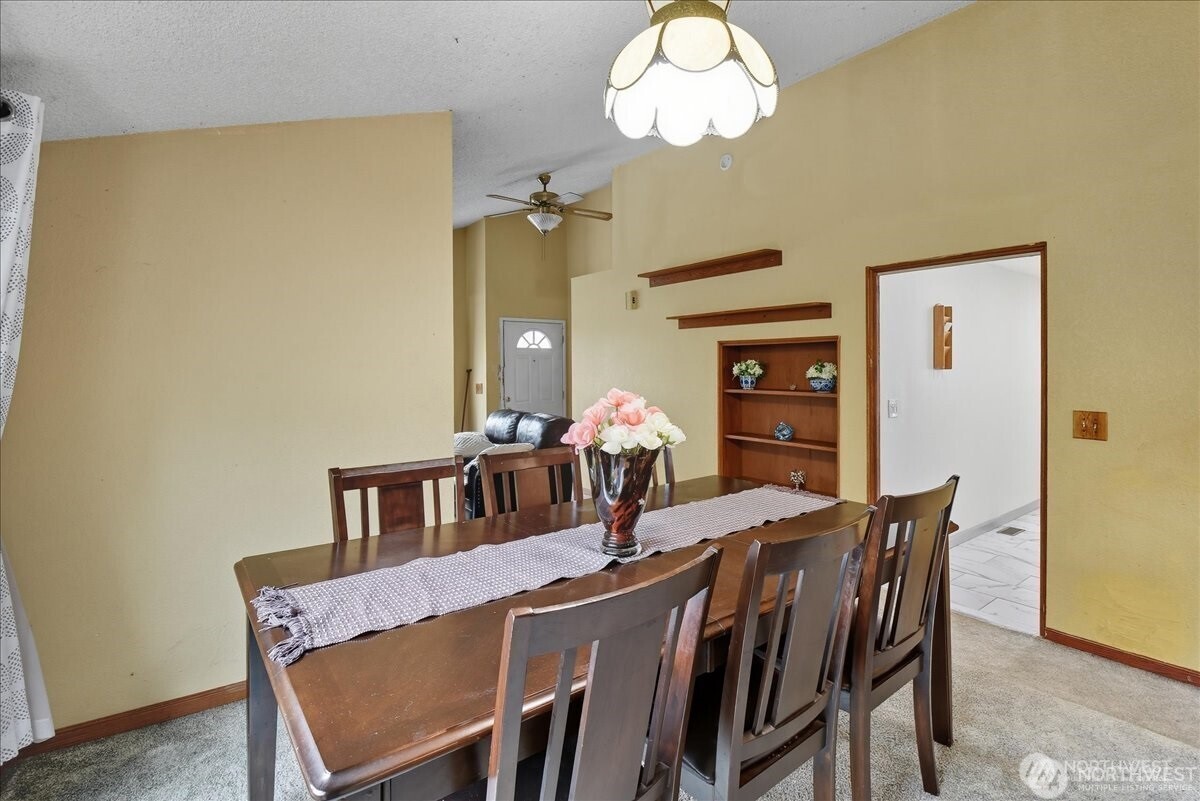 13633 42nd Avenue Property Photo 6