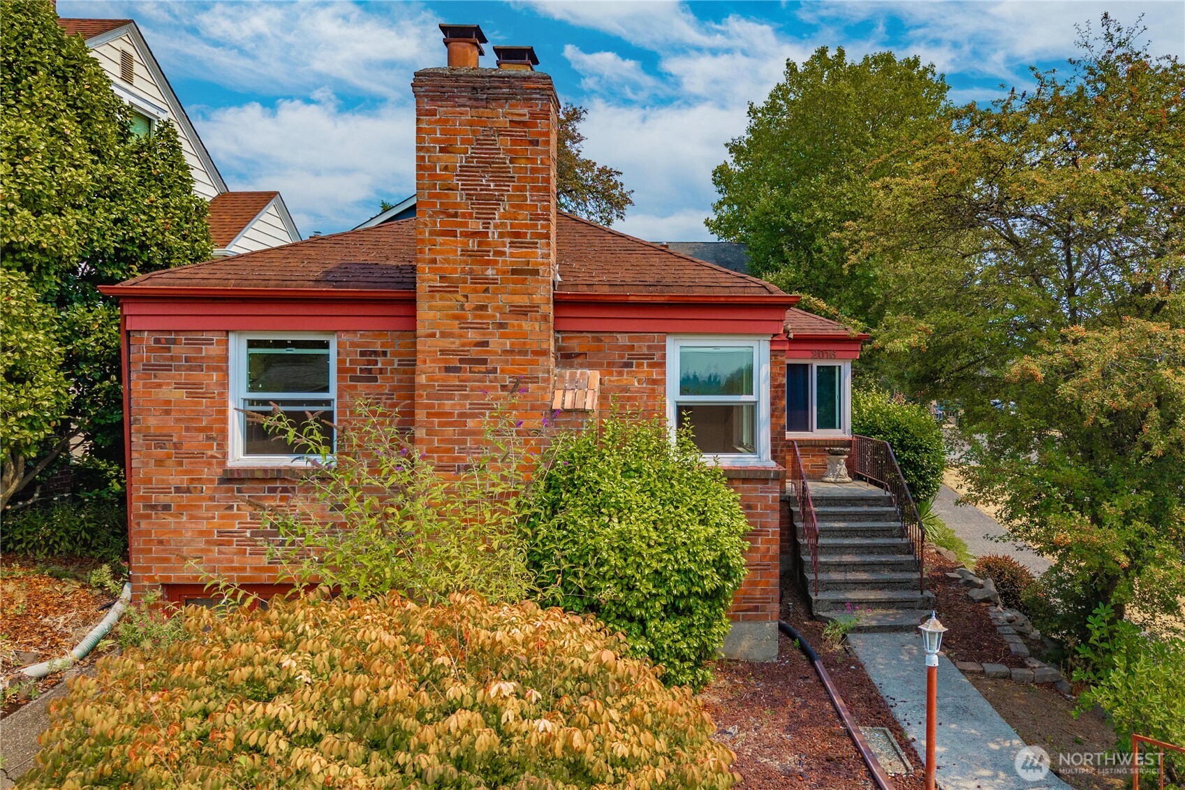 2016 30th Avenue Property Photo 1