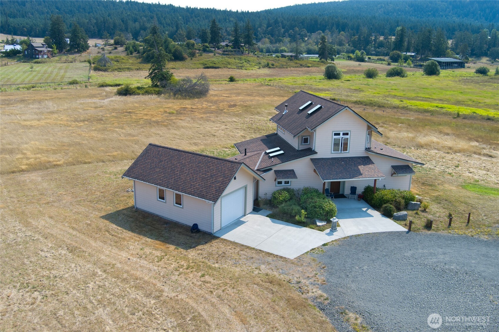 435 Blazing Tree Road Property Photo 10
