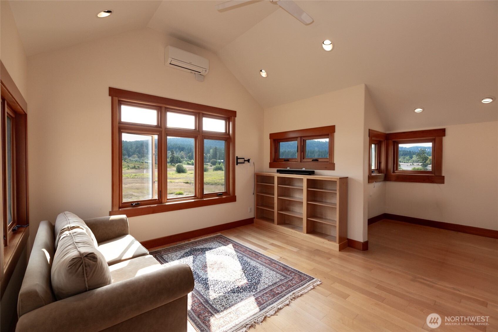 435 Blazing Tree Road Property Photo 22
