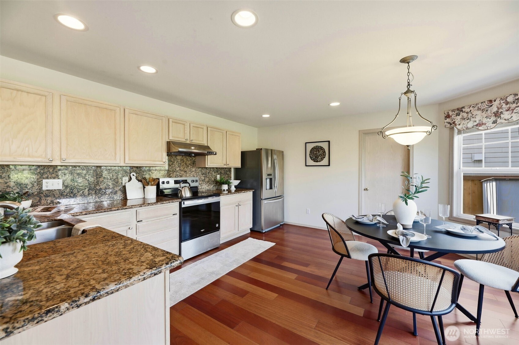 277 Edmonds Avenue Property Photo 12