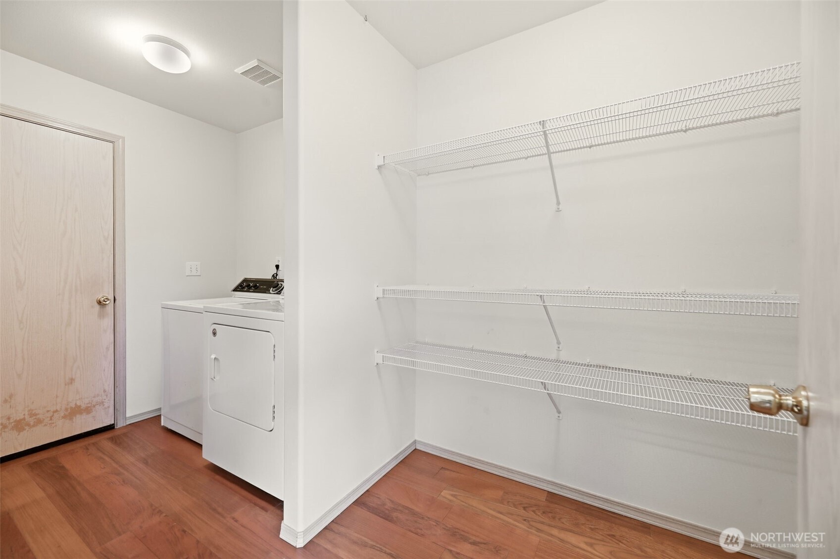 277 Edmonds Avenue Property Photo 16