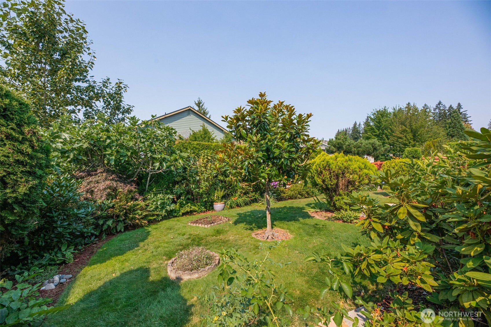 277 Edmonds Avenue Property Photo 31