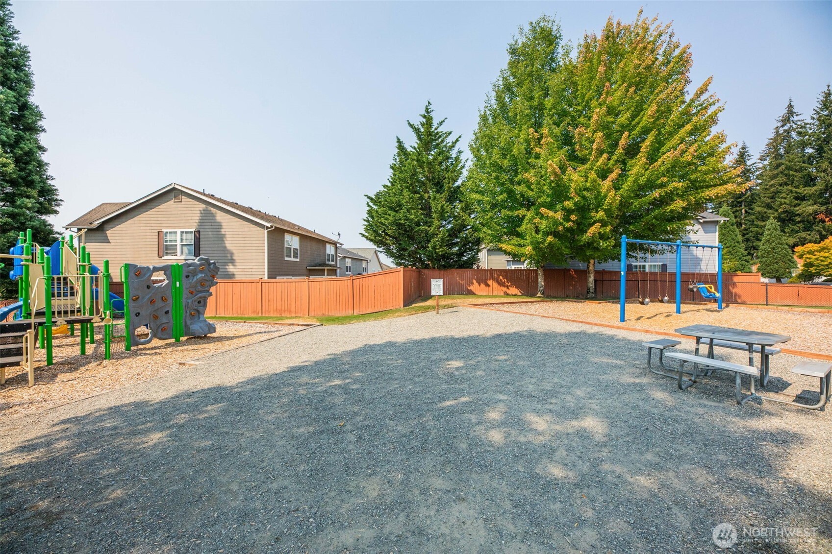 277 Edmonds Avenue Property Photo 37