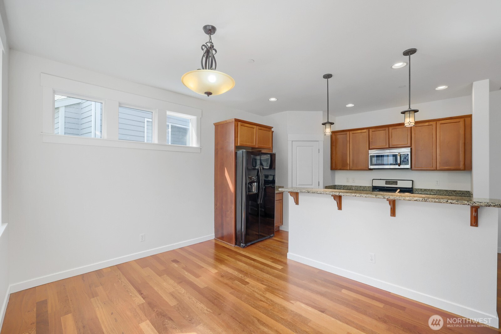 126 209th Place Property Photo 9