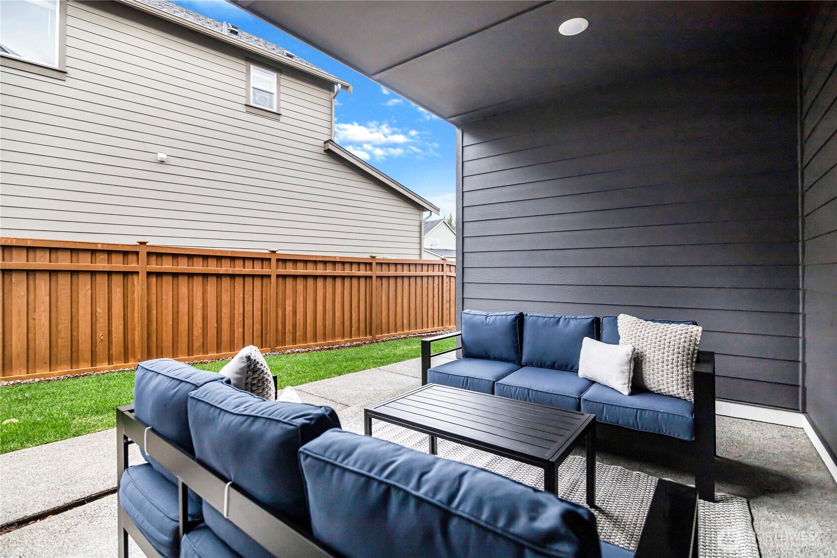 14010 179th Street Property Photo 5
