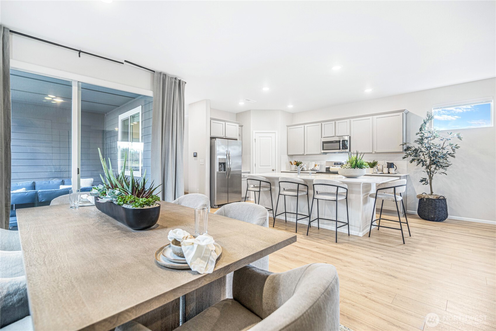 14010 179th Street Property Photo 6