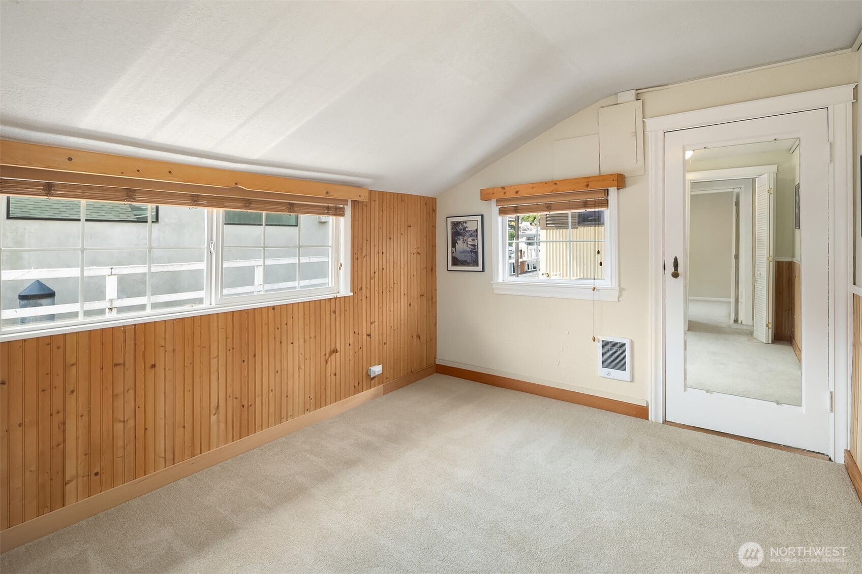 2818 Boyer Avenue 8 Property Photo 15