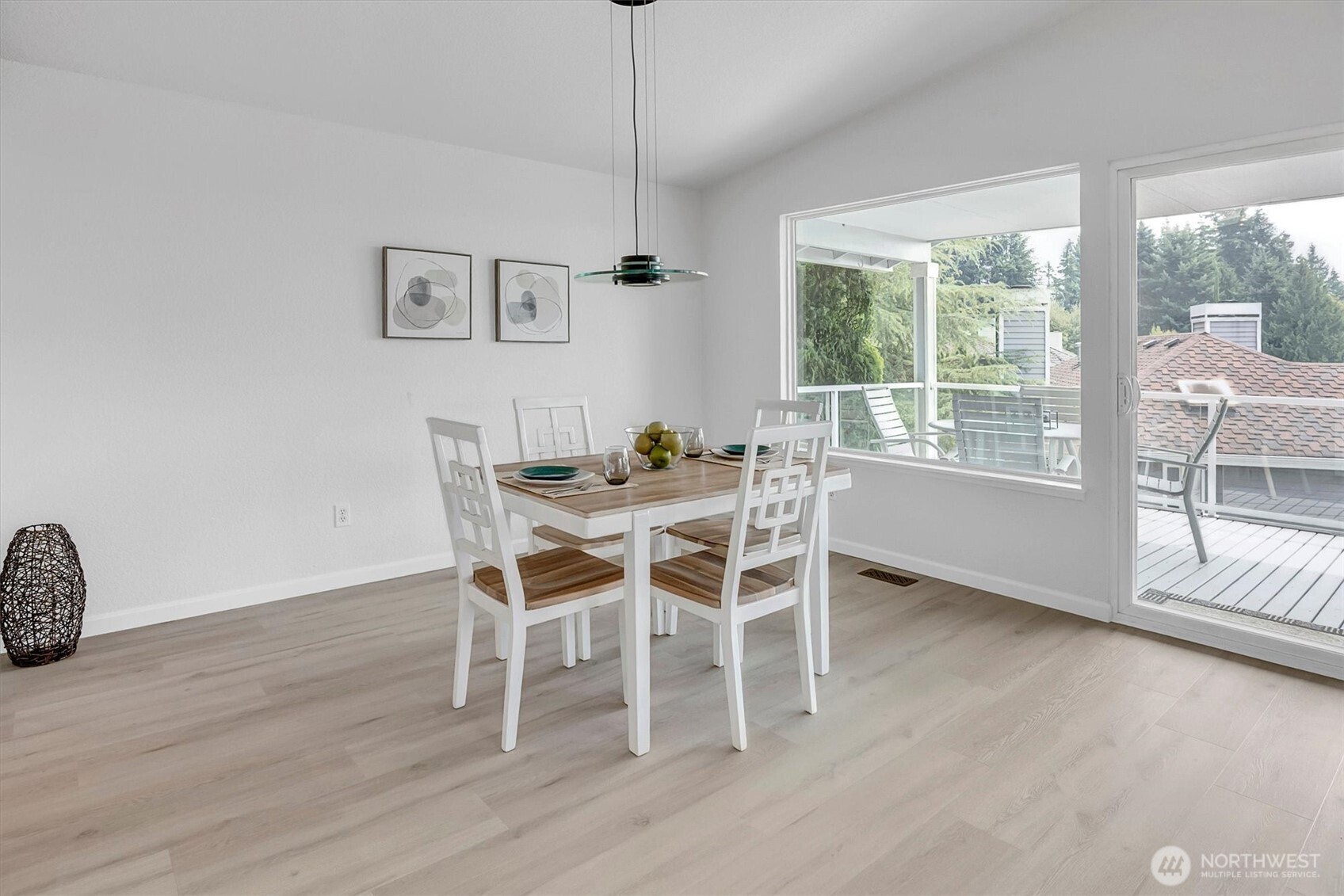 1648 209th Place Property Photo 13