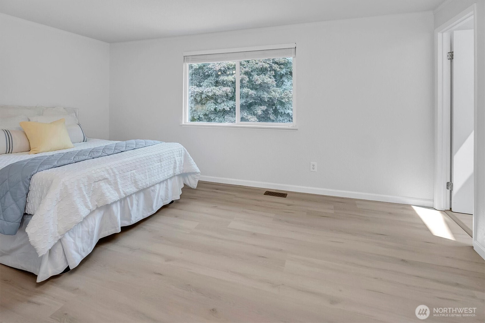 1648 209th Place Property Photo 20