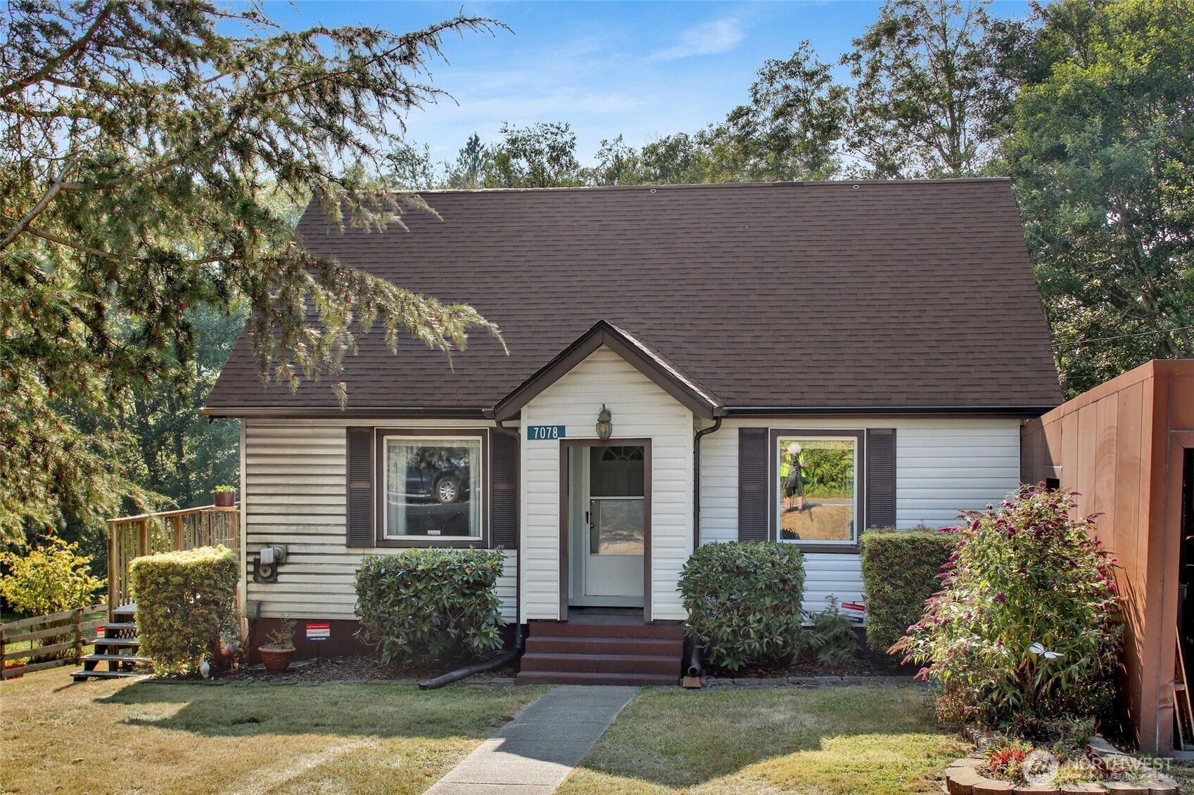7078 Ershig Road Property Photo 1