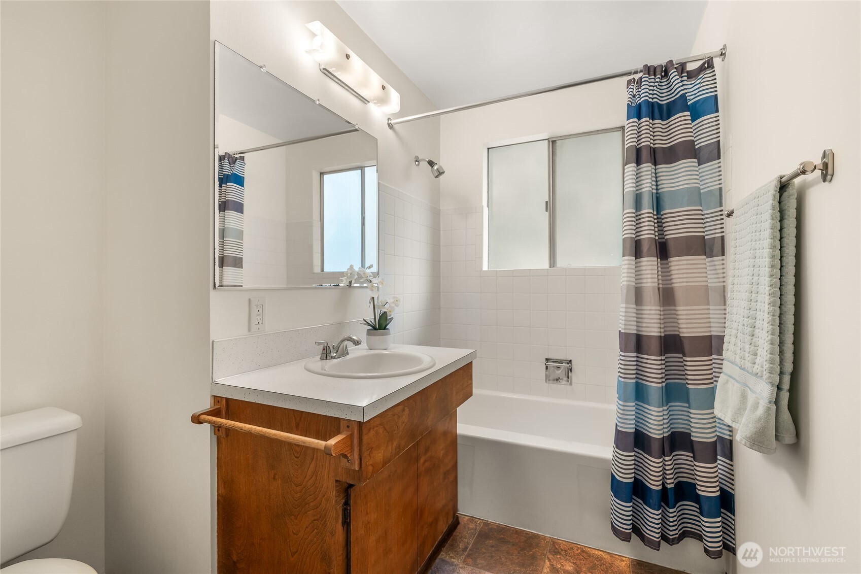 15112 3rd Avenue Property Photo 9