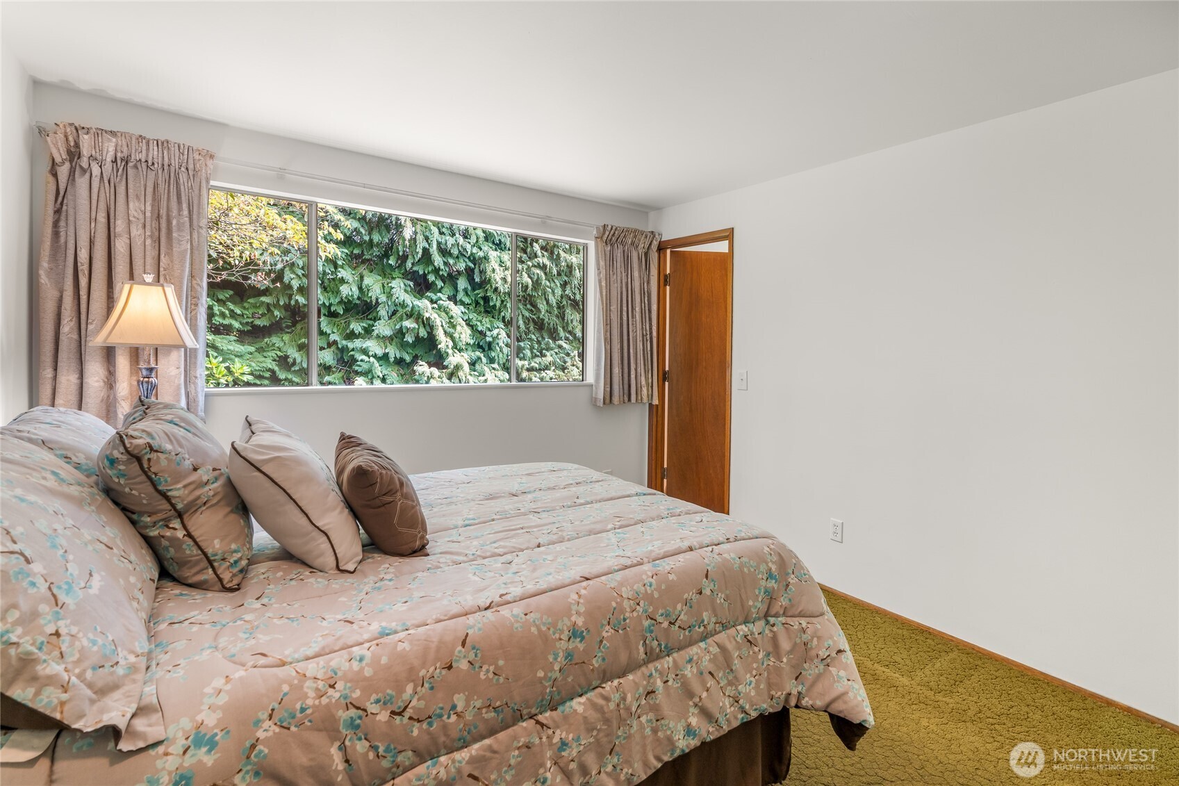 15112 3rd Avenue Property Photo 13