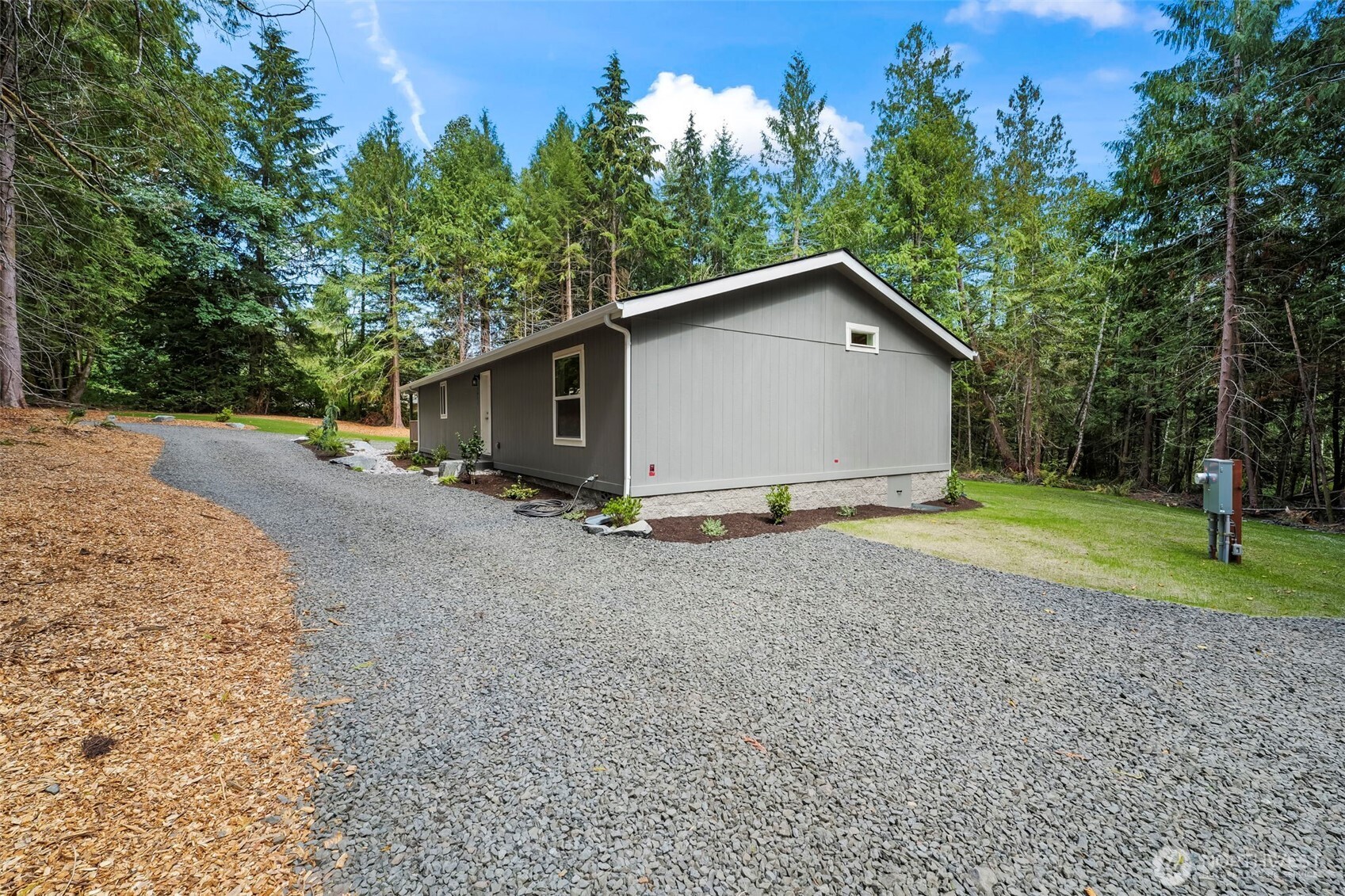 3975 Salmonberry Road Property Photo 7