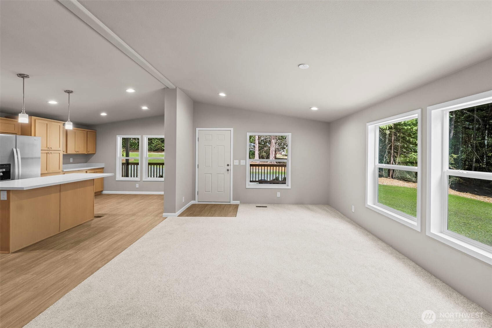 3975 Salmonberry Road Property Photo 11