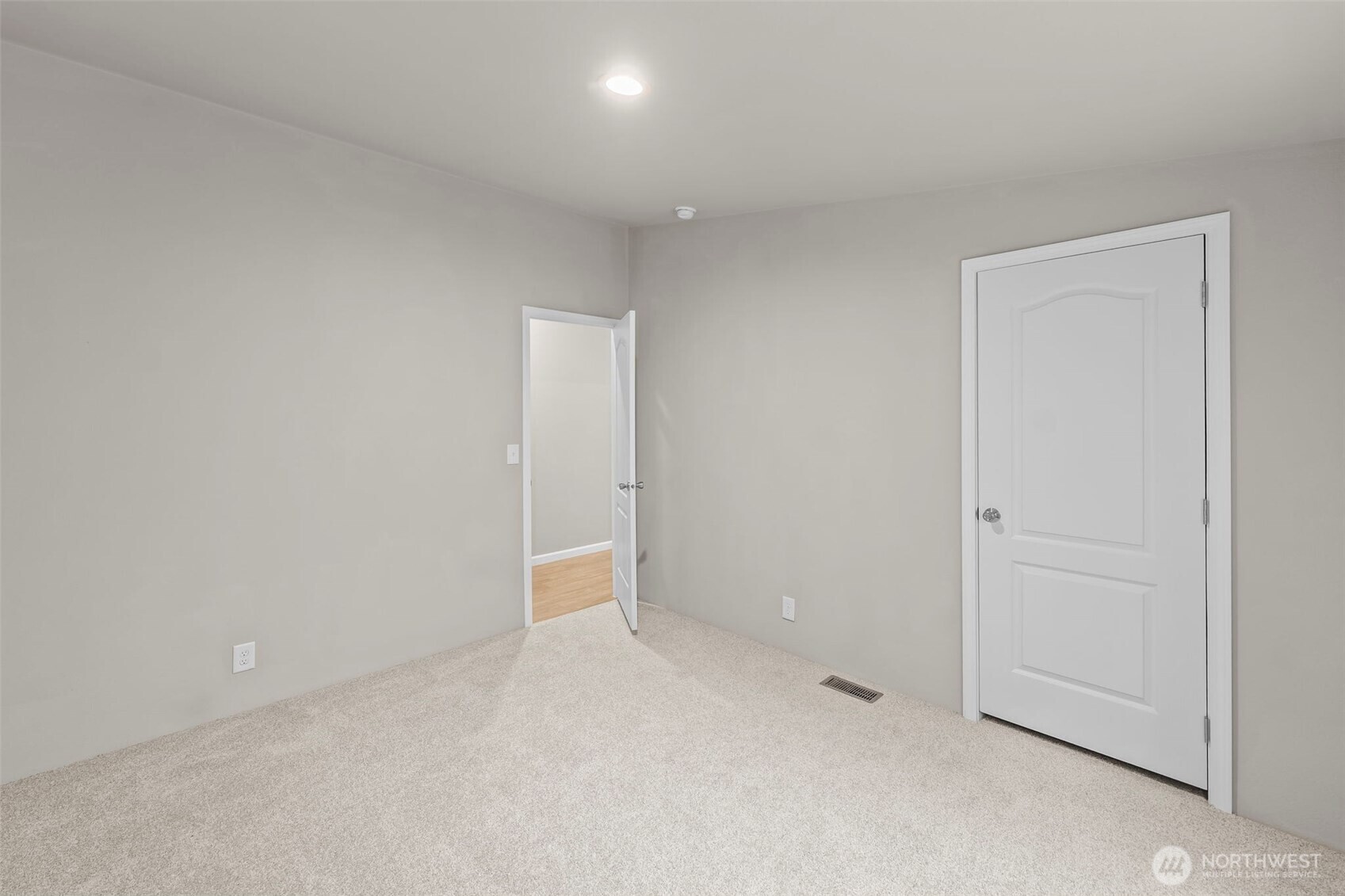 3975 Salmonberry Road Property Photo 29