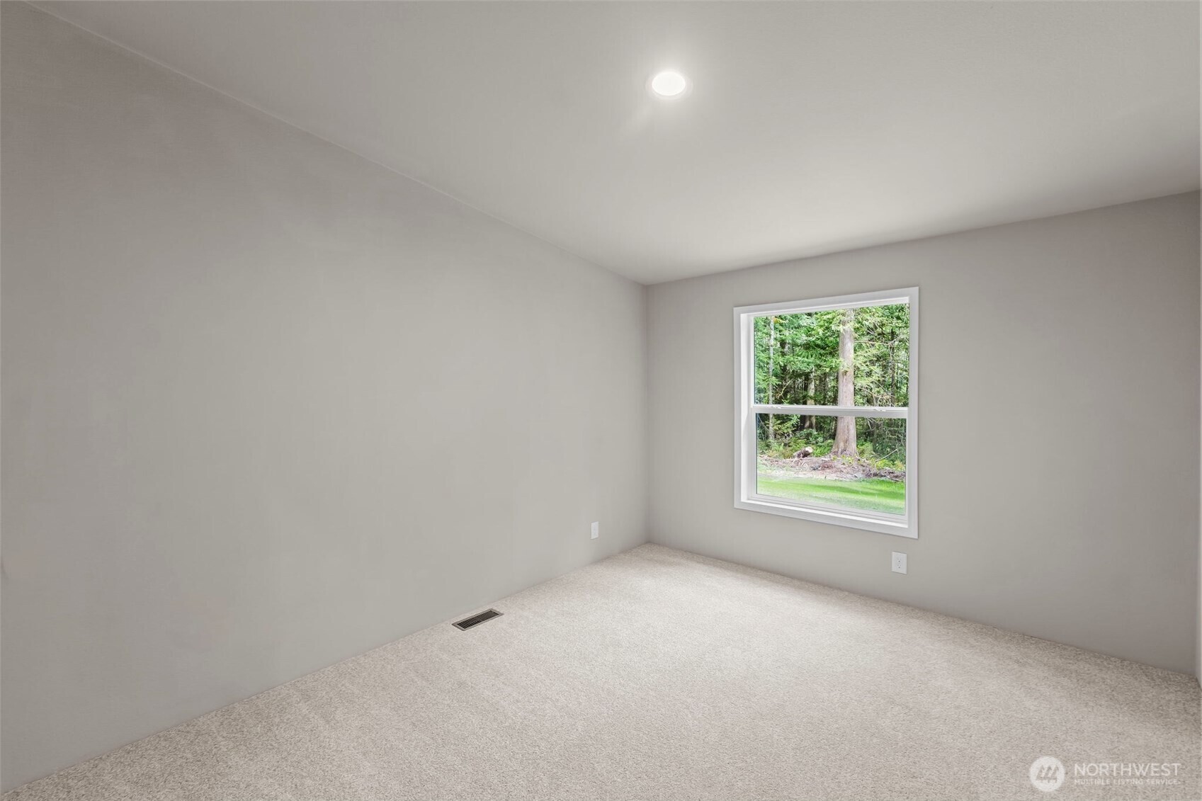 3975 Salmonberry Road Property Photo 30