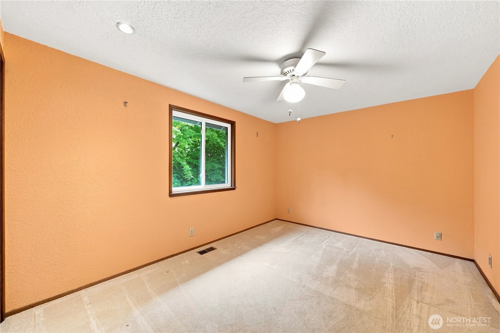 8627 60th Avenue Property Photo 17