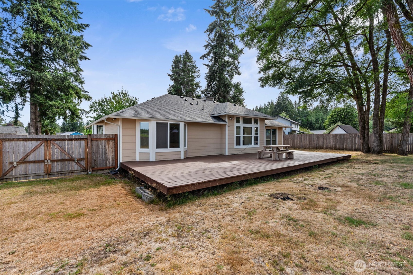 21 Se Mya Lane Property Photo 28