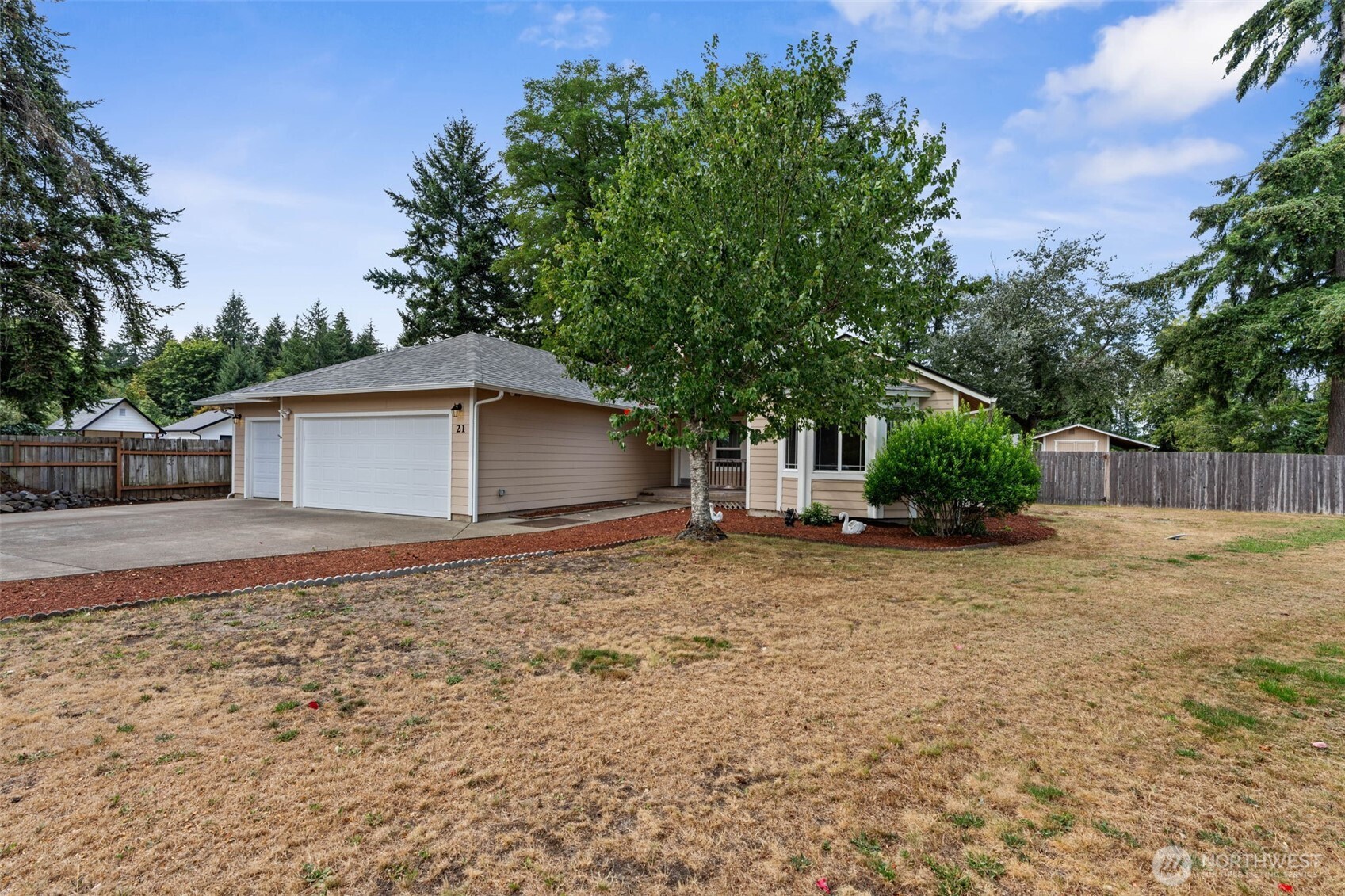 21 Se Mya Lane Property Photo 36