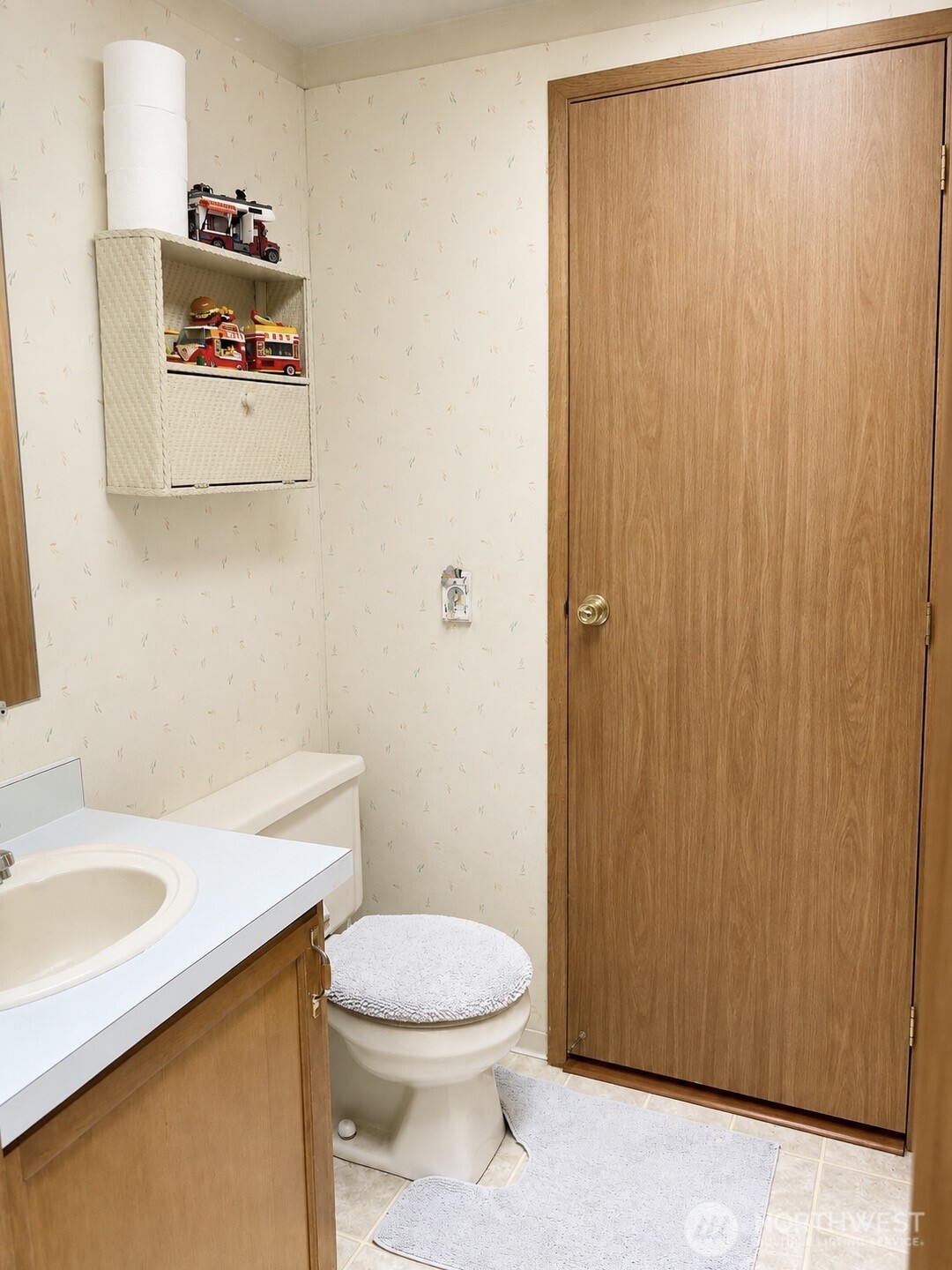 836 Harmon Way 2 Property Photo 12