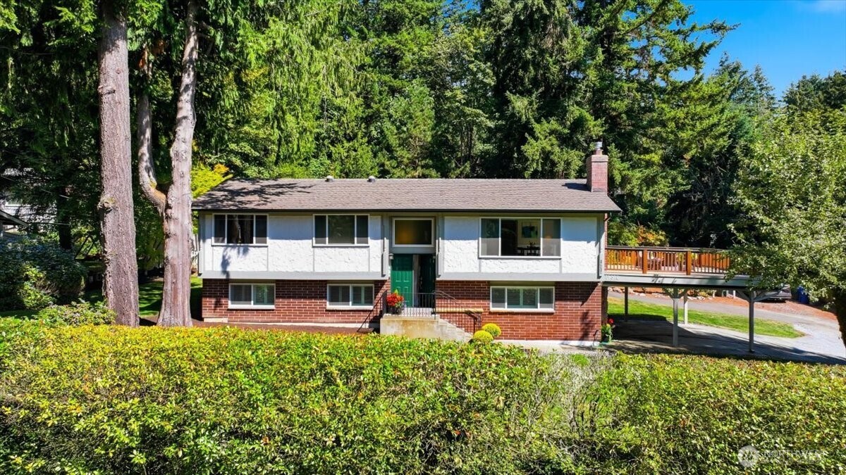 19310 37th Avenue Property Photo 1