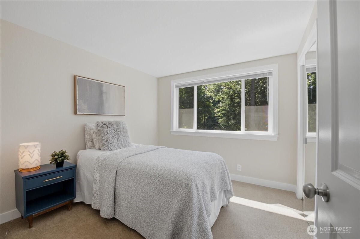 19310 37th Avenue Property Photo 14